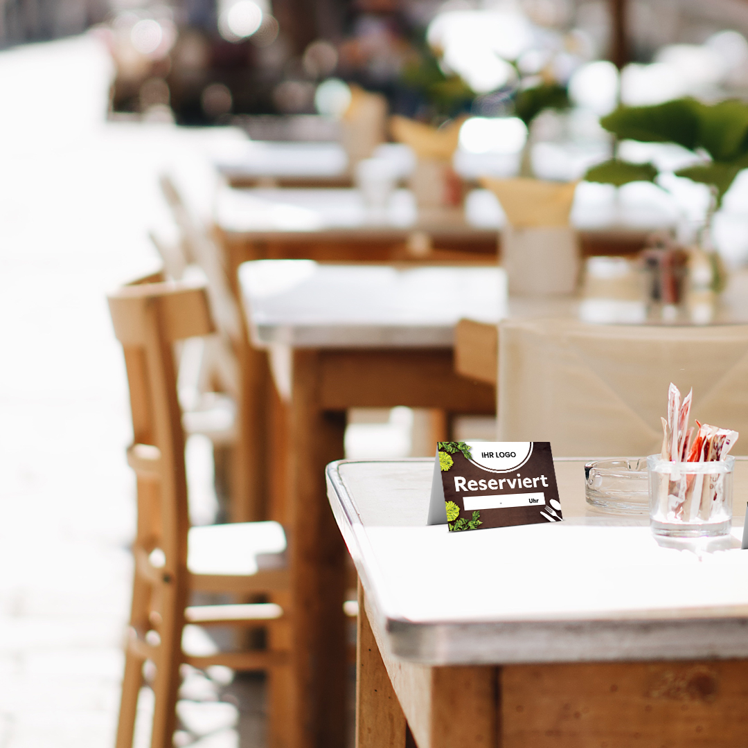 tischschild-brown-uhr-restaurant-2